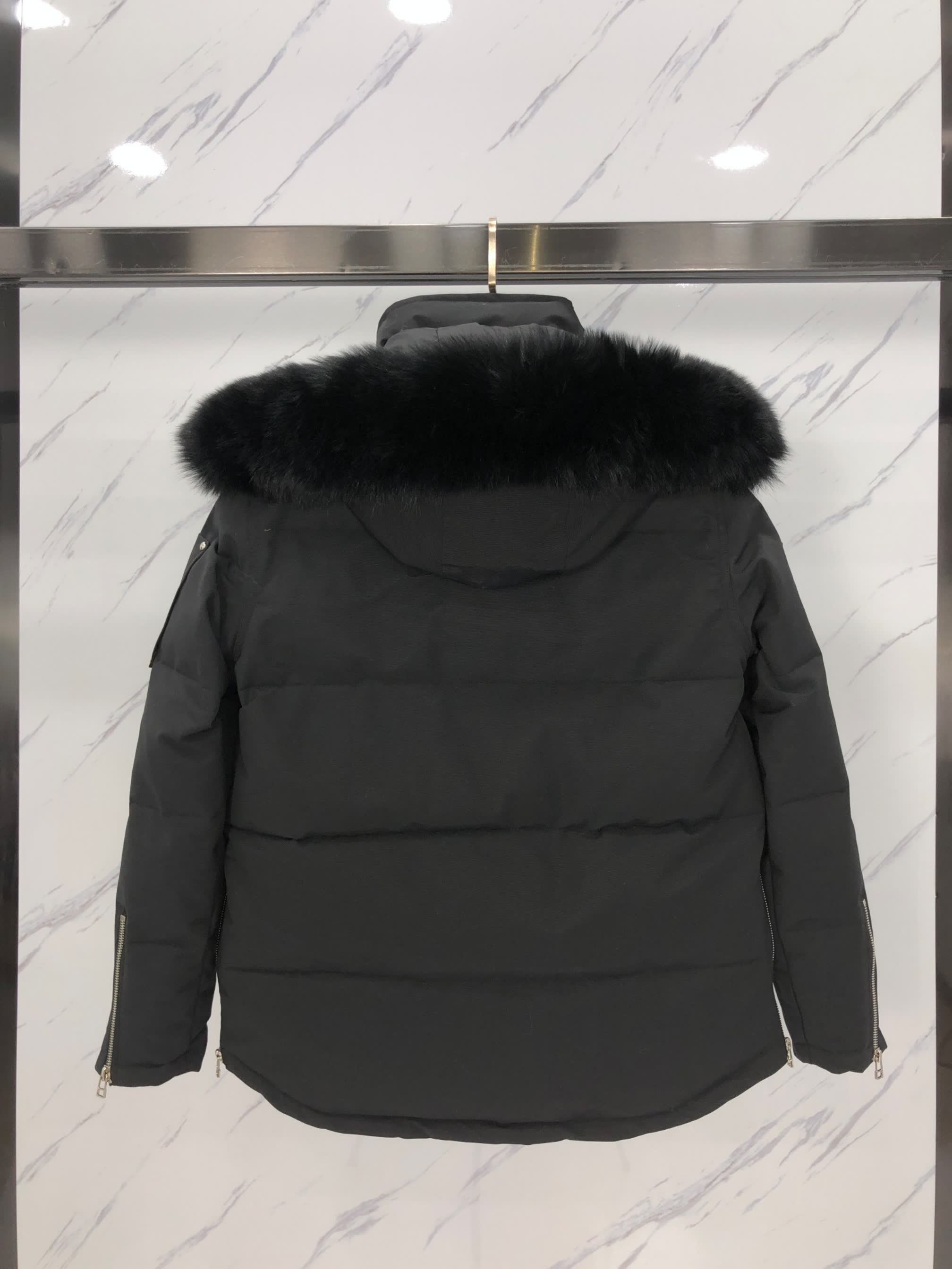 Moose Knuckles Hooded Puffer Jacket